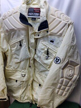 Vintage Veezo Men's cream Jacket Size XL